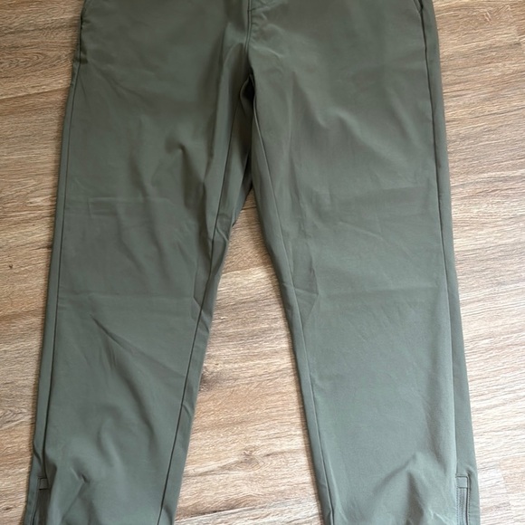 Men's Olive Green Members Mark Joggers - Picture 3 of 7